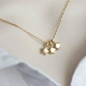 Tiny Star Necklace - Triple Star Ne..