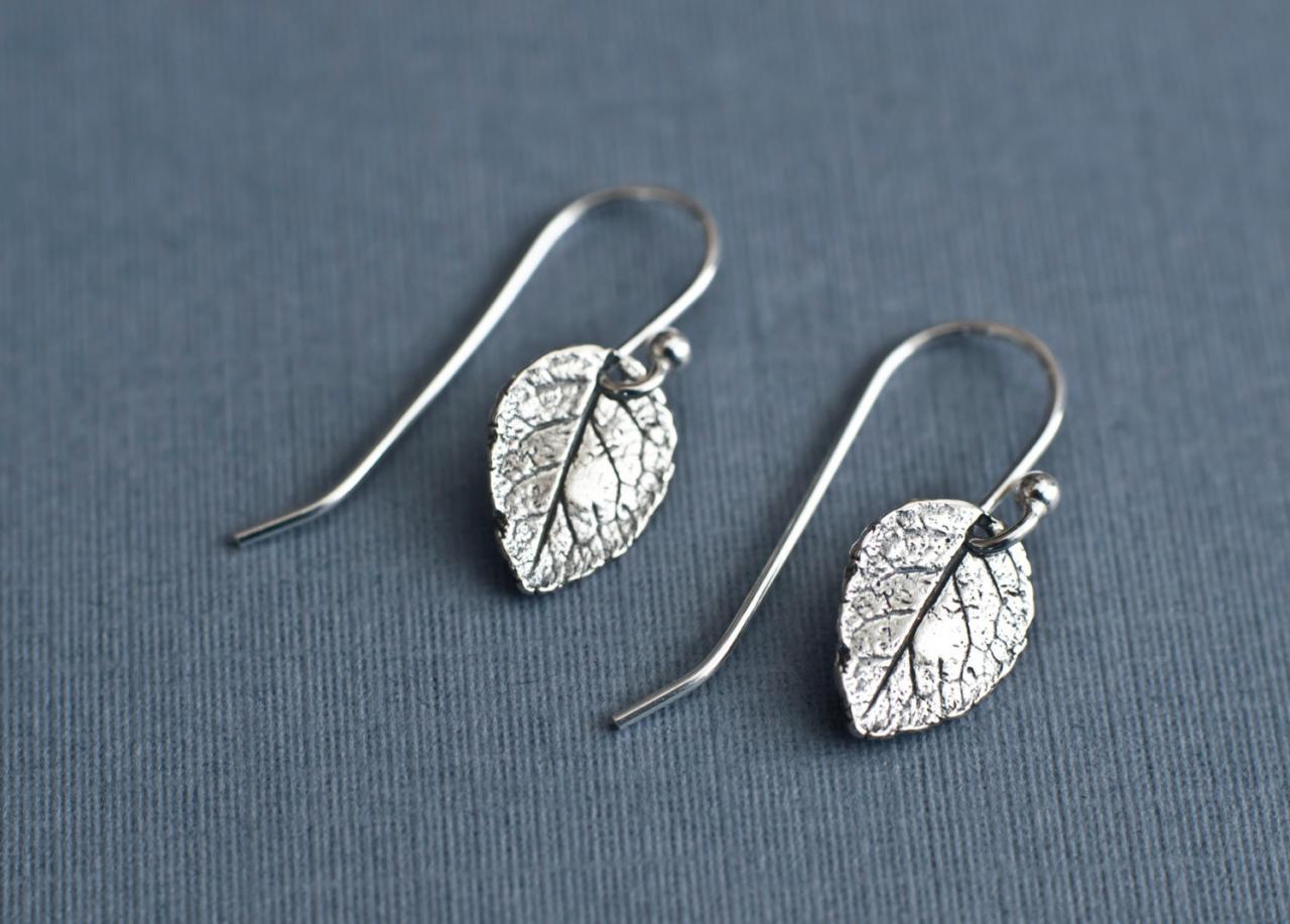 Leaf Earrings, Sterling Silver Rose Leaf Earrings, Tiny Rustic Botanical Leaf Earrings in Sterling Silver, Dainty Modern Everyday Earrings