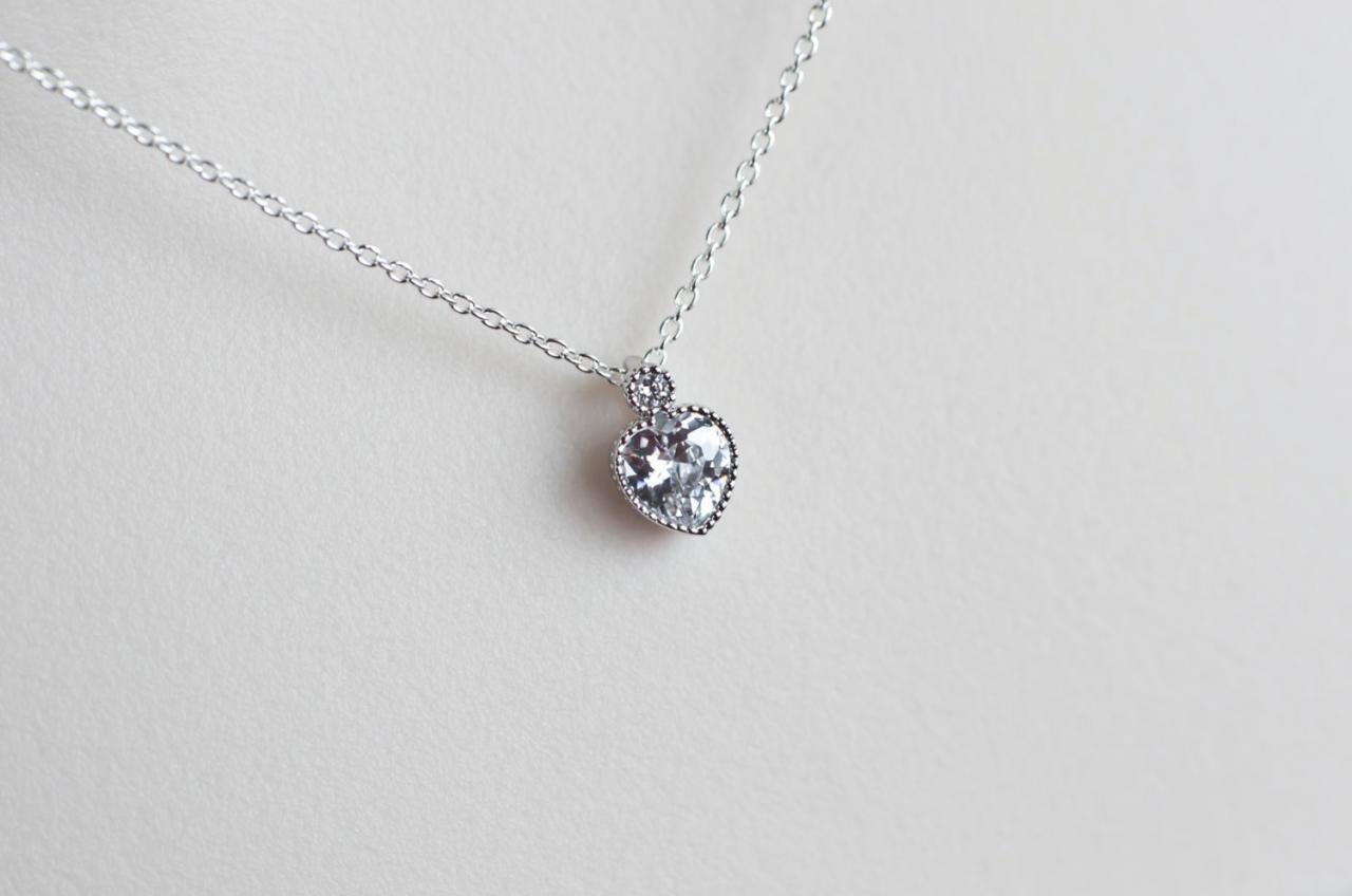 Heart Necklace, Cubic Zirconia Tiny Heart Necklace, Modern Everyday Jewelry, Dainty Delicate Necklace, Diamond Necklace, Cz Jewelry