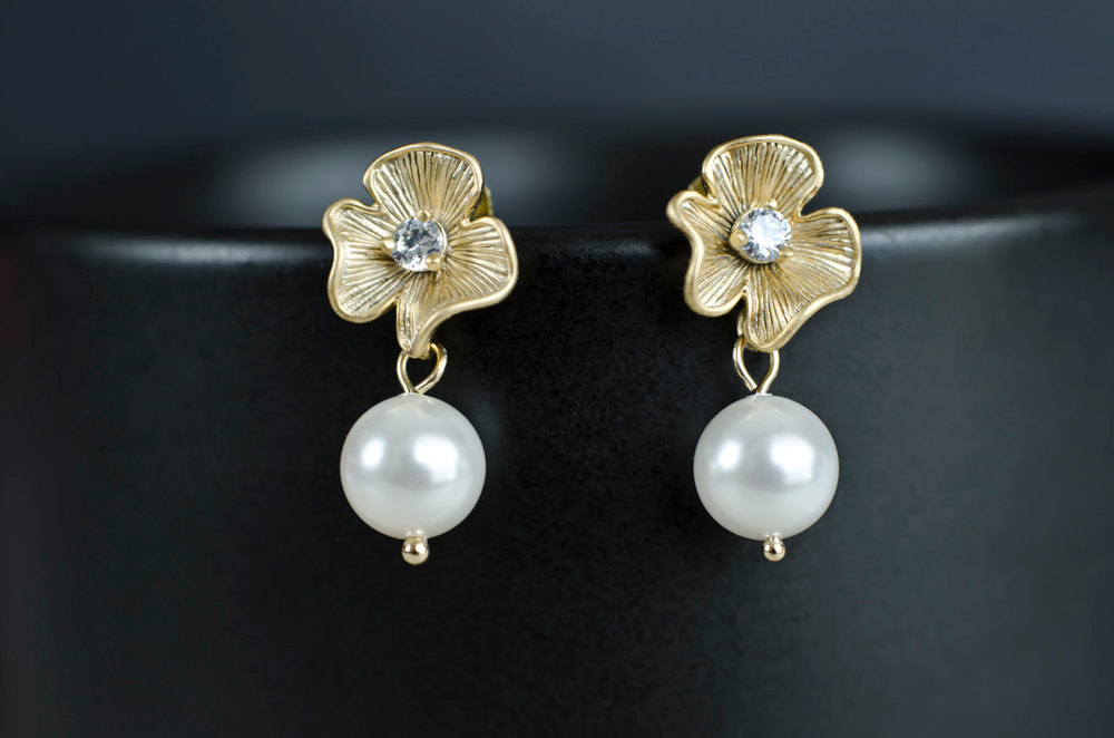 Bridal Earrings, Gold Cz Flower Earrings With White/ivory 8 Mm Swarovski Pearl .925 Sterling Silver Earring Post. Wedding Jewellery