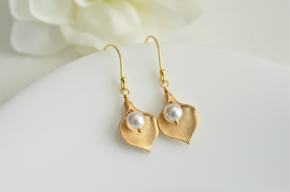 Calla Lily, White Swarovski Pearls Gold Plated Earrings